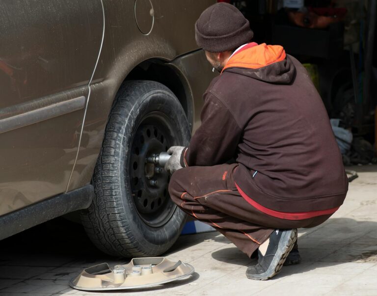 Locking wheel nuts removel